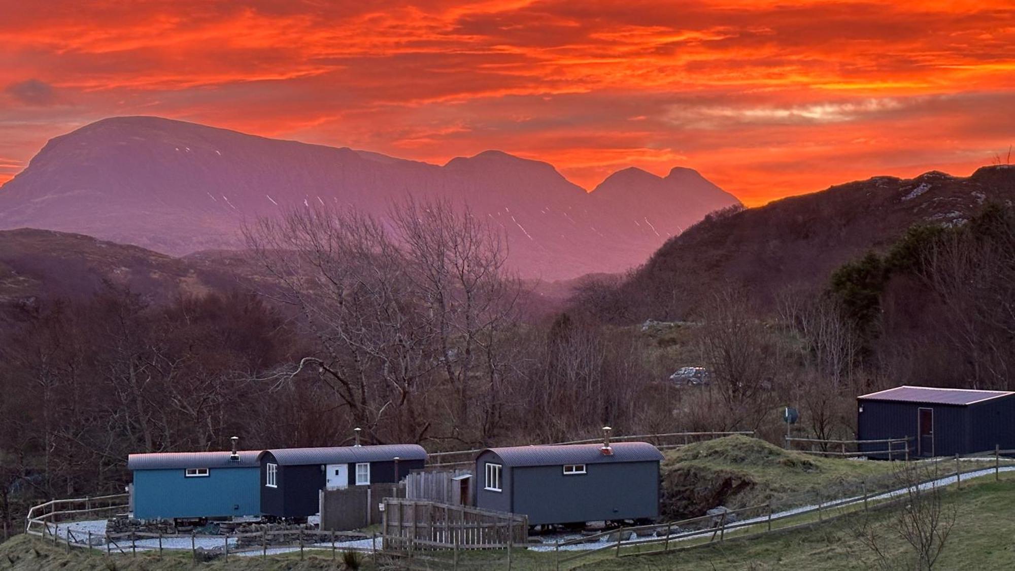 Вилла West Coast Hideaways Nedd Экстерьер фото