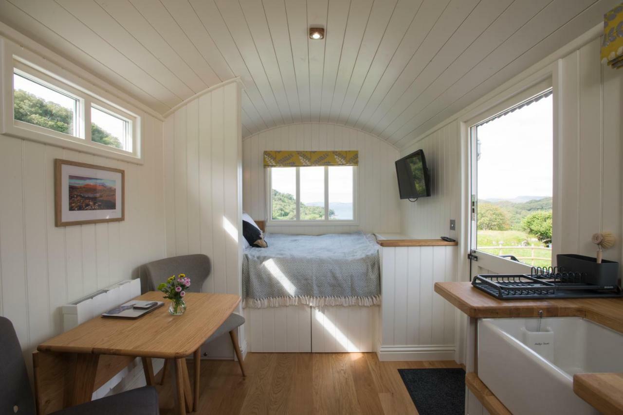 Вилла West Coast Hideaways Nedd Экстерьер фото